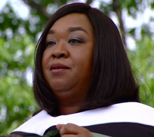 shonda-rhimes-dartmouth-commencement-feat